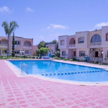 Duplex La Roseraie A 2Min De La Plage 2 Piscines Sidi Bouzid Exterior foto