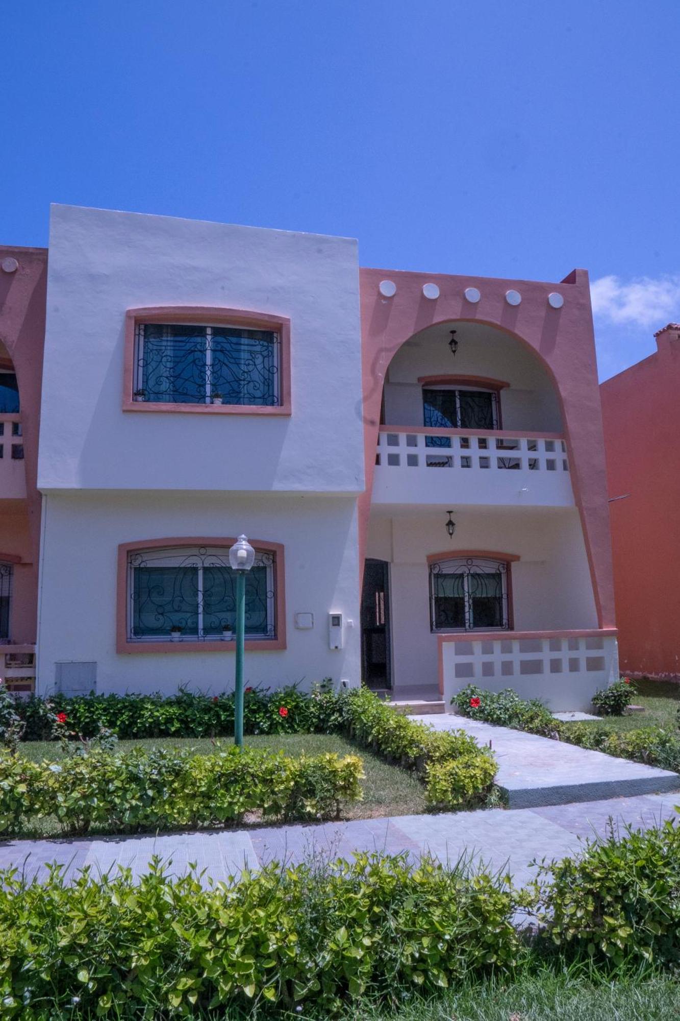Duplex La Roseraie A 2Min De La Plage 2 Piscines Sidi Bouzid Exterior foto